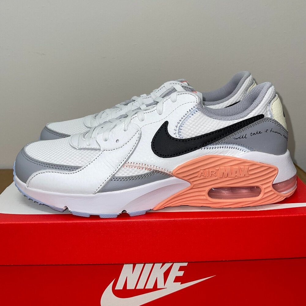 BRAND NEW WOMEN’S NIKE AIR MAX EXCEE (DV2189 100) SNEAKERS WHITE/PEACH SIZE 9.5